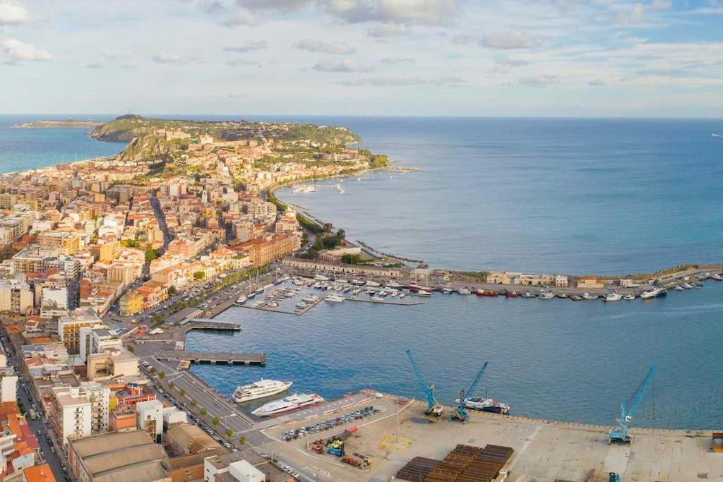 Matilde'S Flat Leilighet Milazzo Eksteriør bilde